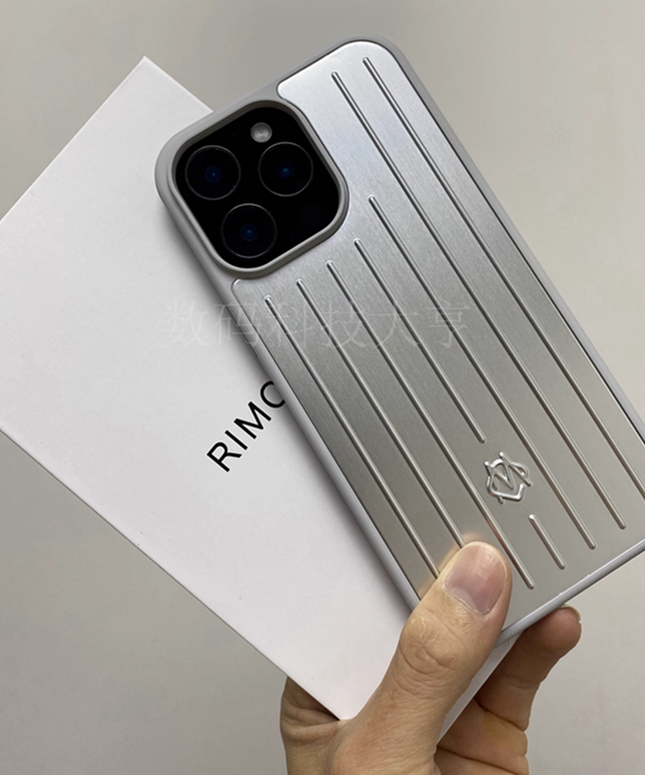 2x iphone 15 1x iphone 17 1x iphone 16pro Phone case