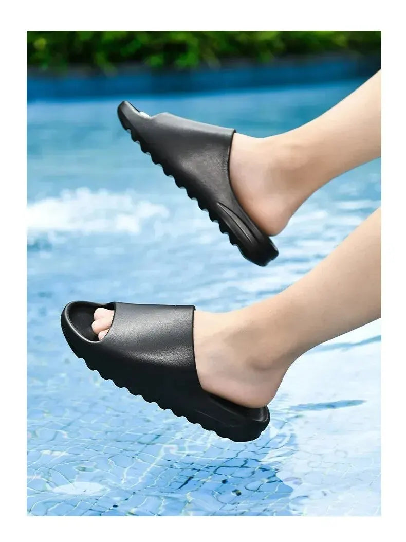 Summer Women Slippers Men Sandals Casual Beach Shoes Soft Bottom Slides Thick Platform EVA Anti-Slip Home Slippers