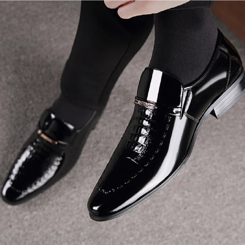 Patent Leather Business Men Shoes Formal Slip on Dress Shoes Men‘s Oxfords Footwear Alligator Pattern Leather Shoes for Man