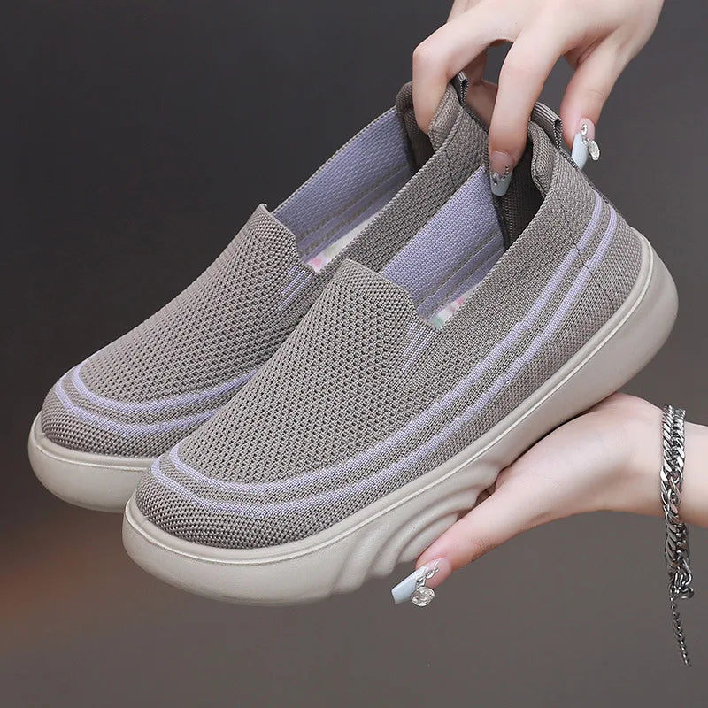 Women’s Casual Breathable Mesh Platform Shoes Lightweight Soft Comfortable Walking Shoes Solid Versatile Non-slip Platform Shoes