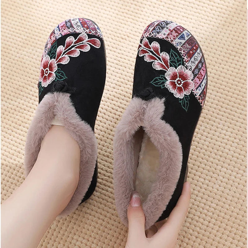 Women’s warm Plucked thickened shoes fashion embroidery patchwork shoes for lady lightweight soft comfortable non slip shoes