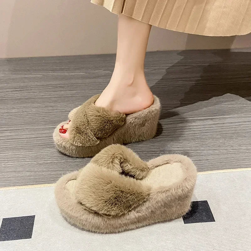 Women‘s Slippers Solid Color Shoes Outside Casual Flops Ladies Fur Slides Females 2024 High-Heels Winter Wedge Modern Slippers