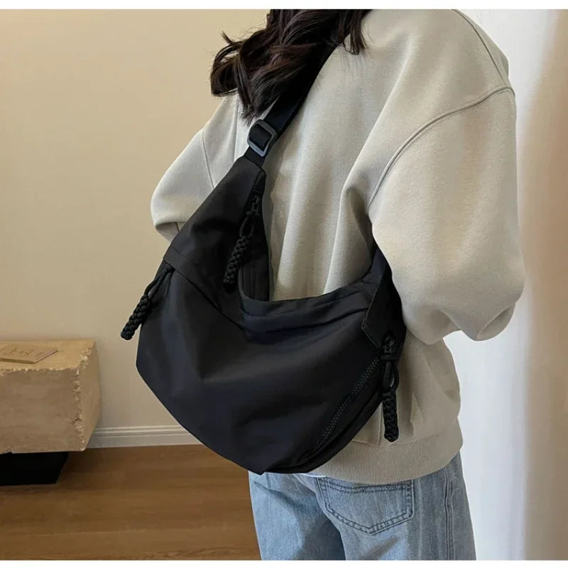 nylon Hobos crossbody bags Solid casual zipper women's bags 2024 fashion high quality on sale bolsa crossbody de cor sólida