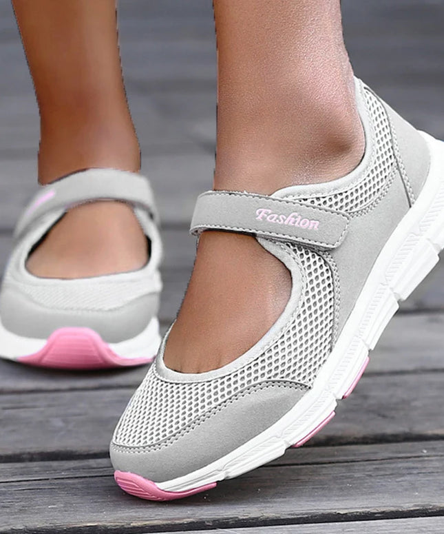 Casual Shoes 2024 New Fashion Women's Sneakers Soft Outdoor Sneakers Women Slip On Breathable Ladies Vulcanize Shoes Women Shoes