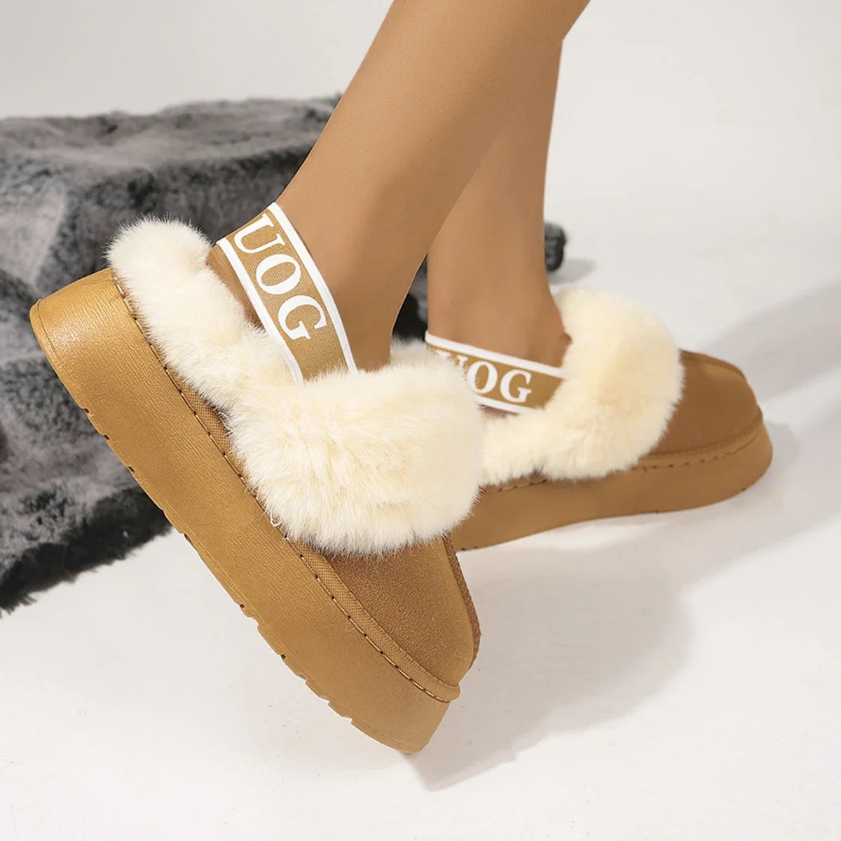 2024 New Leather Women Fashion Winter Indoor Solid Color Suede Slippers Ladies Home Platform Warm Slip-on Women’s Shoes