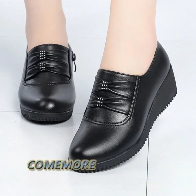 Autumn Mom PU Leather Flat Platform Winter Comfort Black Women‘s Shoes Loafers Wedges Heel Female Ballet Shoes Casual Round Head